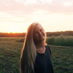 Meet your Posher, Mckenna